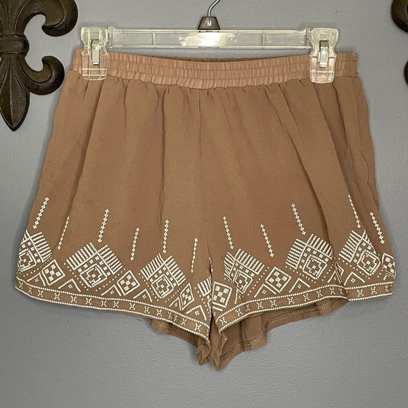 Entro lightweight elastic waist shorts size Medium - Picture 1 of 6